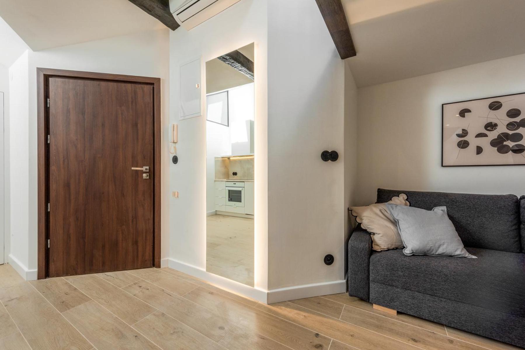 Skyline Apartments クラクフ 部屋 写真